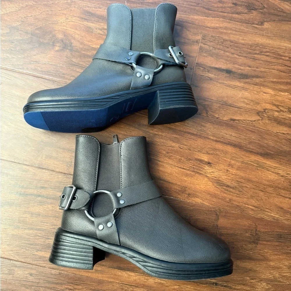 NWOT Steve Madden Stone Leather Motorcycle Rider Ankle Boots-Size 13